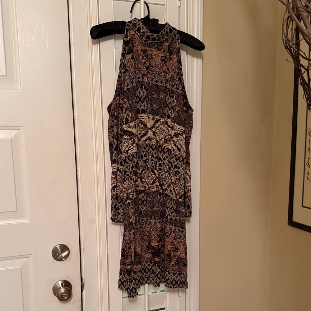 Veronica M cold shoulder Patterned Dress - Brown and Black